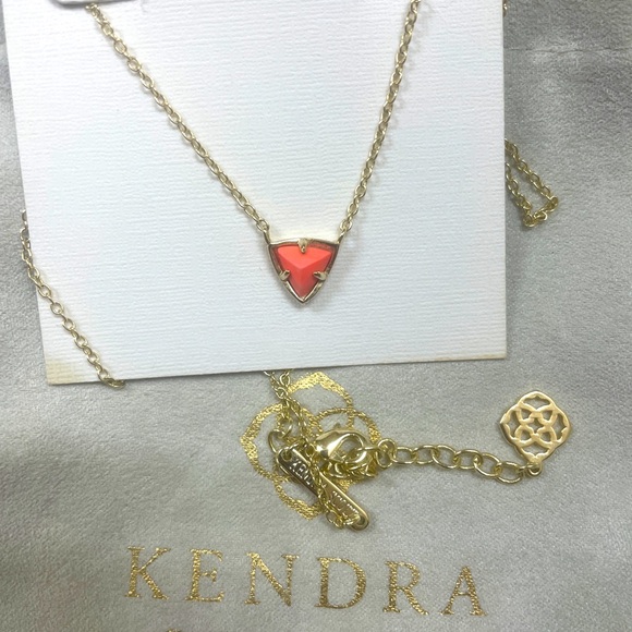 Kendra Scott necklace - Picture 2 of 4